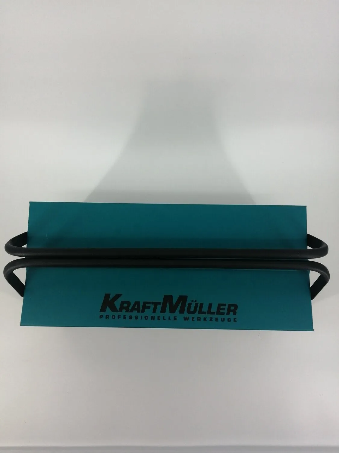 Boîte à outils KRAFTMULLER 85 pièces pour tous vos besoins