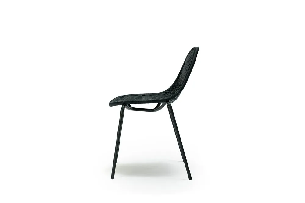 Edwin stacking chair