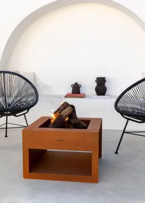 FIRE PIT CUBEBrasero d'extérieur carré en acier corten